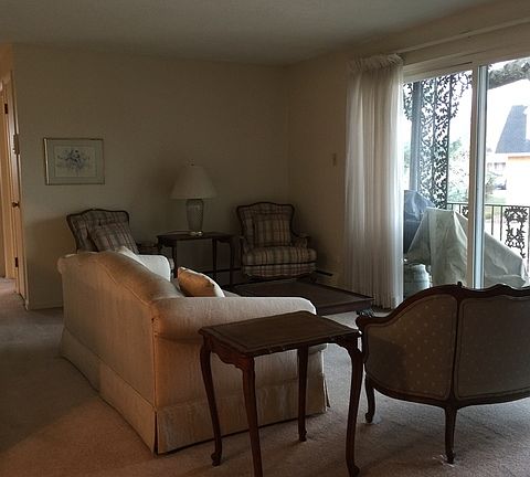 2nd image of 1009 S 8th Ave #10