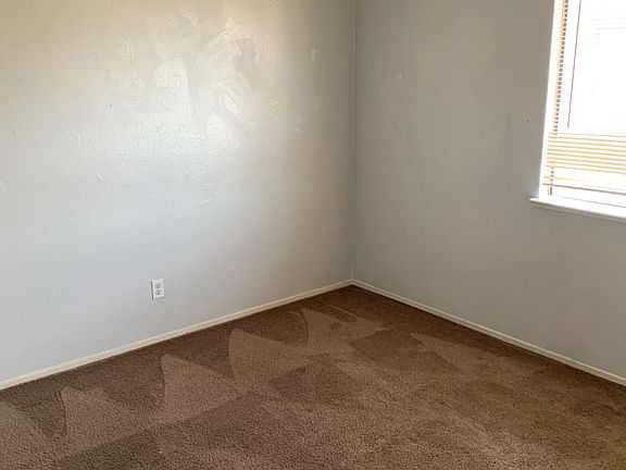 5th image of 1506 Market Ave APT 8