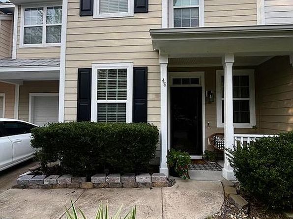 48 Fernbank Ave
