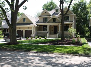 712 S Sleight St, Naperville, IL 60540