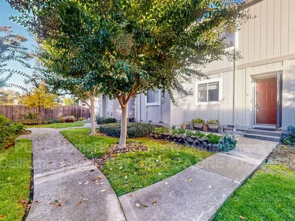 27 Front St APT D, Healdsburg, CA 95448