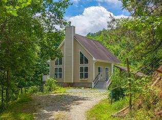 1044 Shell Stand Rd, Almond, NC 28702