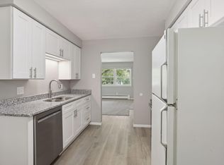 1921 103rd Ave NW APT 3, Minneapolis, MN 55433