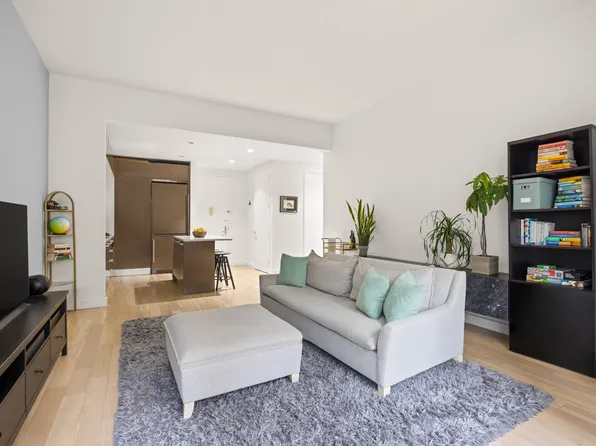 75 Wall Street image 2 of 8