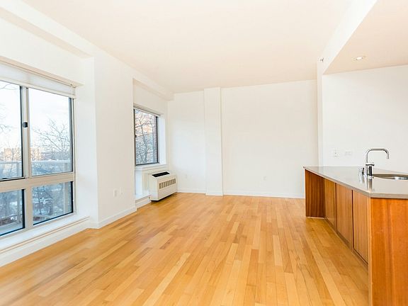 5th image of 3585 Greystone Ave APT 4B