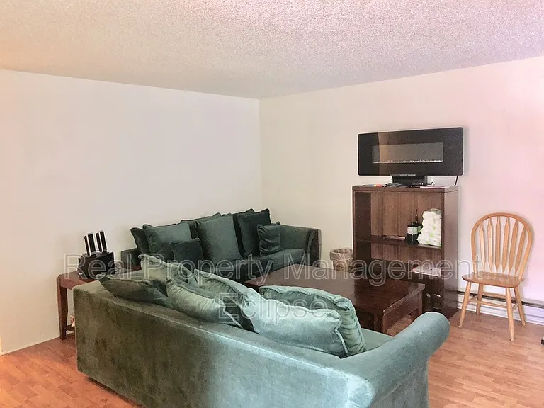 3526 132nd St SW — Photo 2