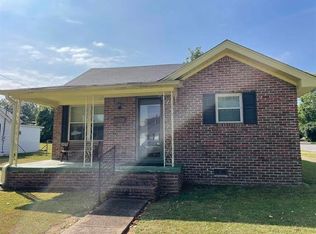 600 E 2nd St, Tuscumbia, AL 35674