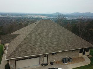 3201 Engle Town Rd, Sevierville, TN 37862