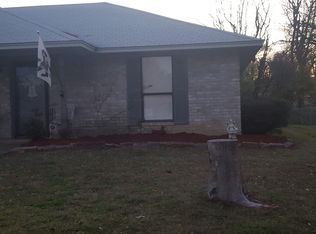 1315 36th St NE, Paris, TX 75462