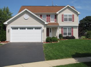 105 Brandon Ct, Oswego, IL 60543