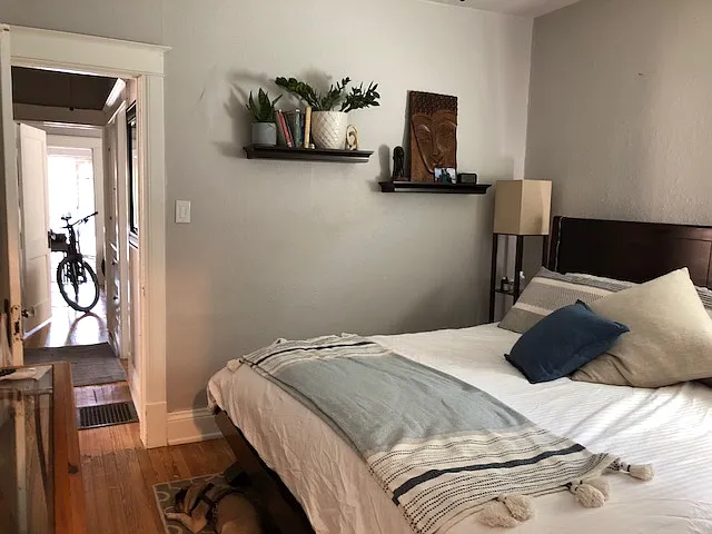 2339 W 33rd Ave — Photo 15