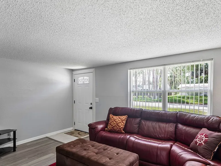 5719 Berlin Dr — Photo 14