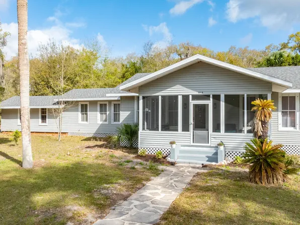 810 Peterson Rd, Pierson, FL 32180