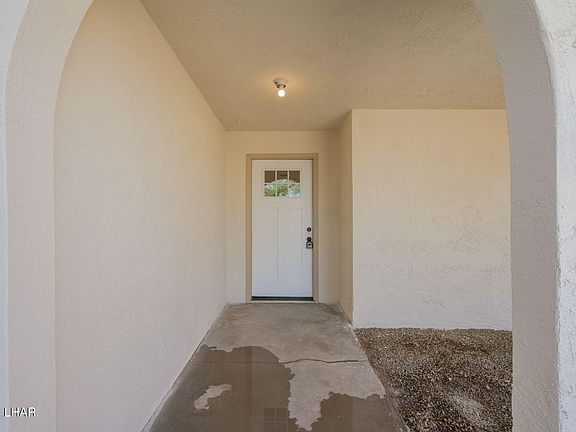 4th image of 1126 Avenida Del Sol