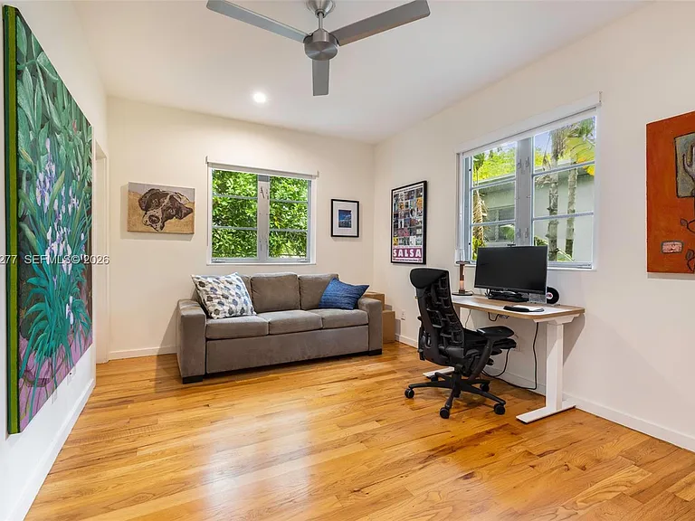 1551 Lenox Ave #8 — Photo 10