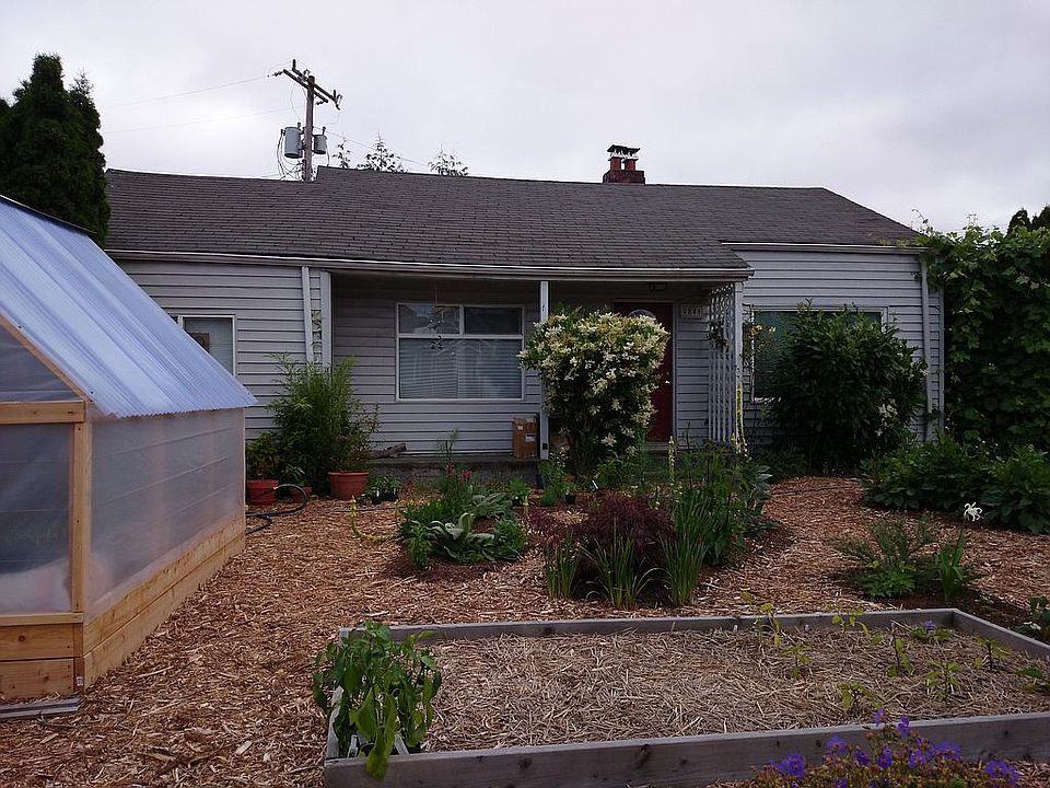 1st image of 4846 Columbia Dr S