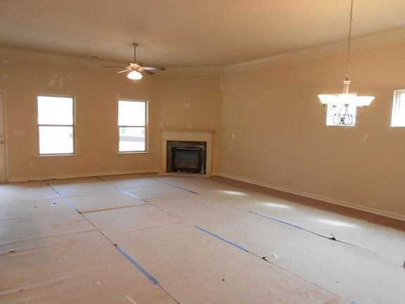 4th image of 113 Stone Manor Ct