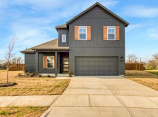 3517 Foxhound Ln, Denton, TX 76208