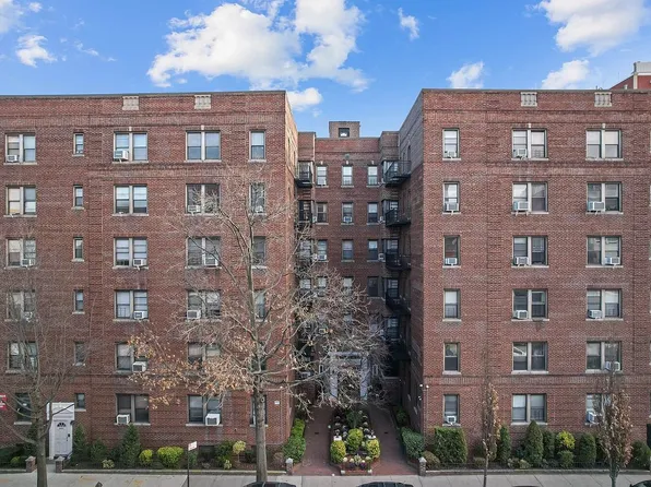 2375 Ocean Ave APT 3C, Brooklyn, NY 11229