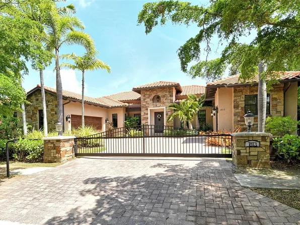 1813 Boyce St, Sarasota, FL 34239