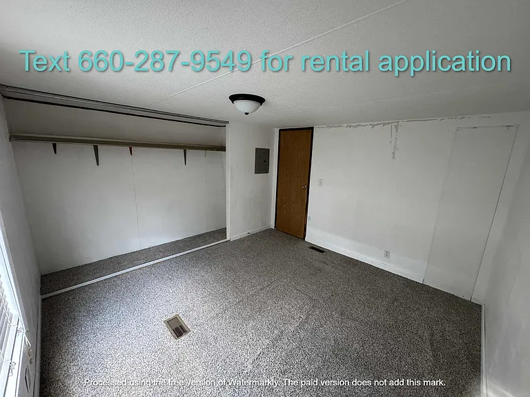 105 W Lewis St — Photo 2