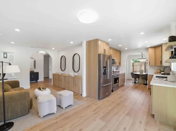 4 Dionne Ct, Belmont, CA 94002
