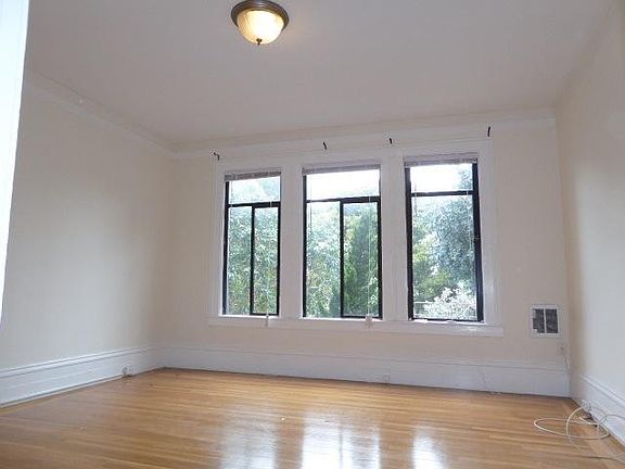 2nd image of 945 Hyde St APT 2