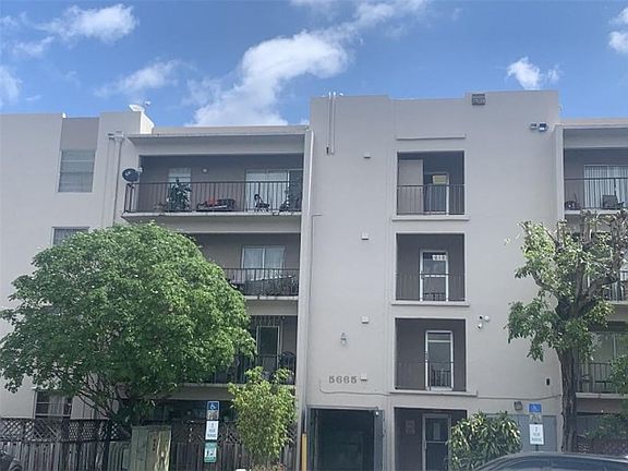 3rd image of 5665 W 20th Avenue #115
