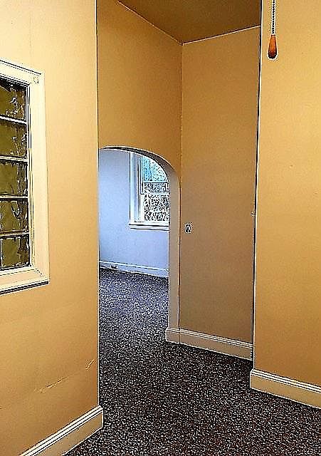 Lots of light - living room