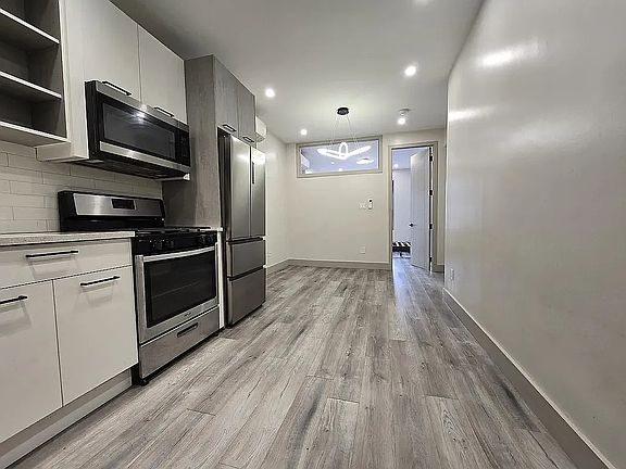 2nd image of 897 4th Ave APT 2L
