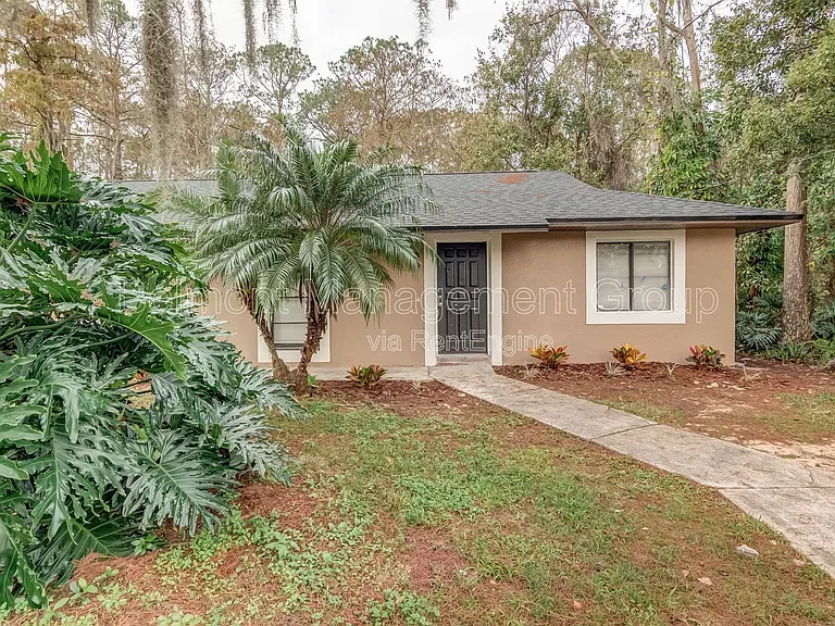 1848 Bonneville Dr — Photo 1
