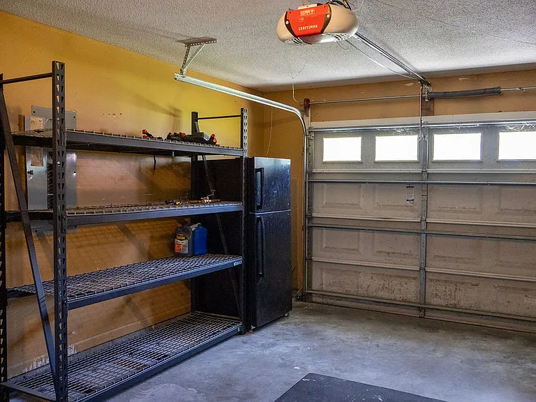 206 Blueberry Ct — Photo 48
