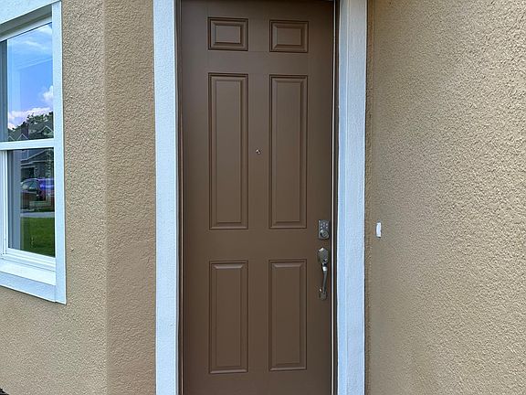 4th image of 34222 Cinder Way #1