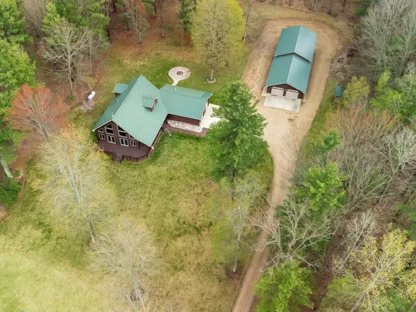 13641 Brewer Rd, Brethren, MI 49619