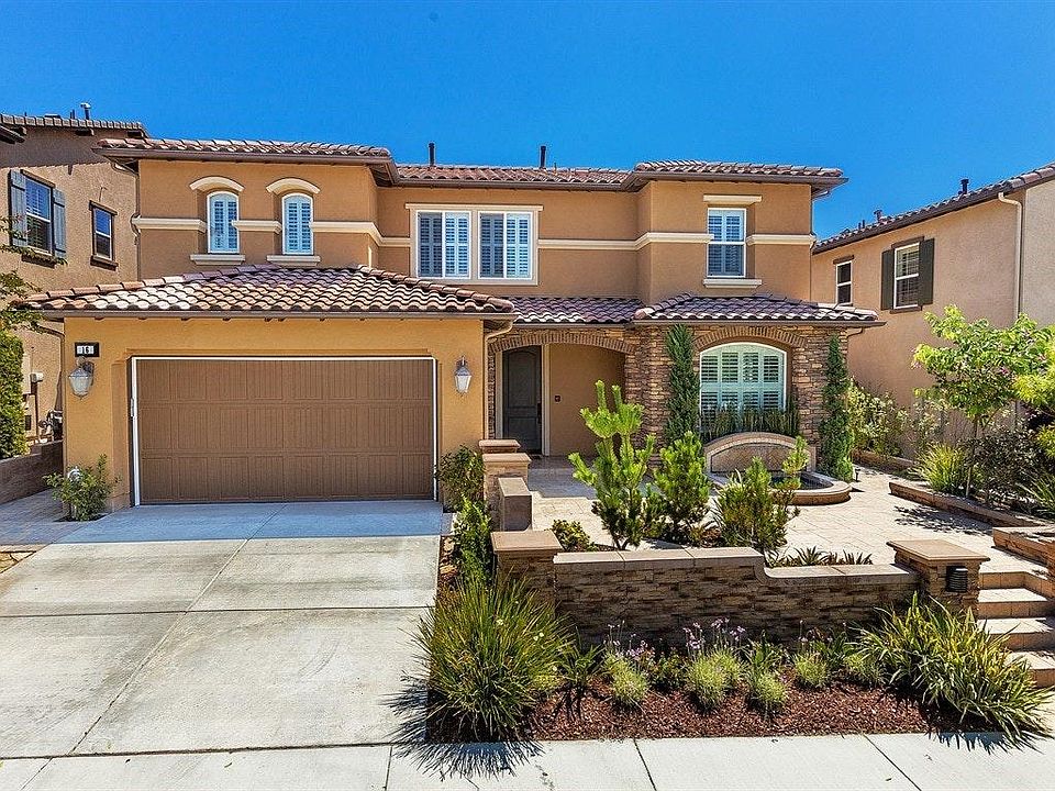 1st image of 16 Anacapa Ln