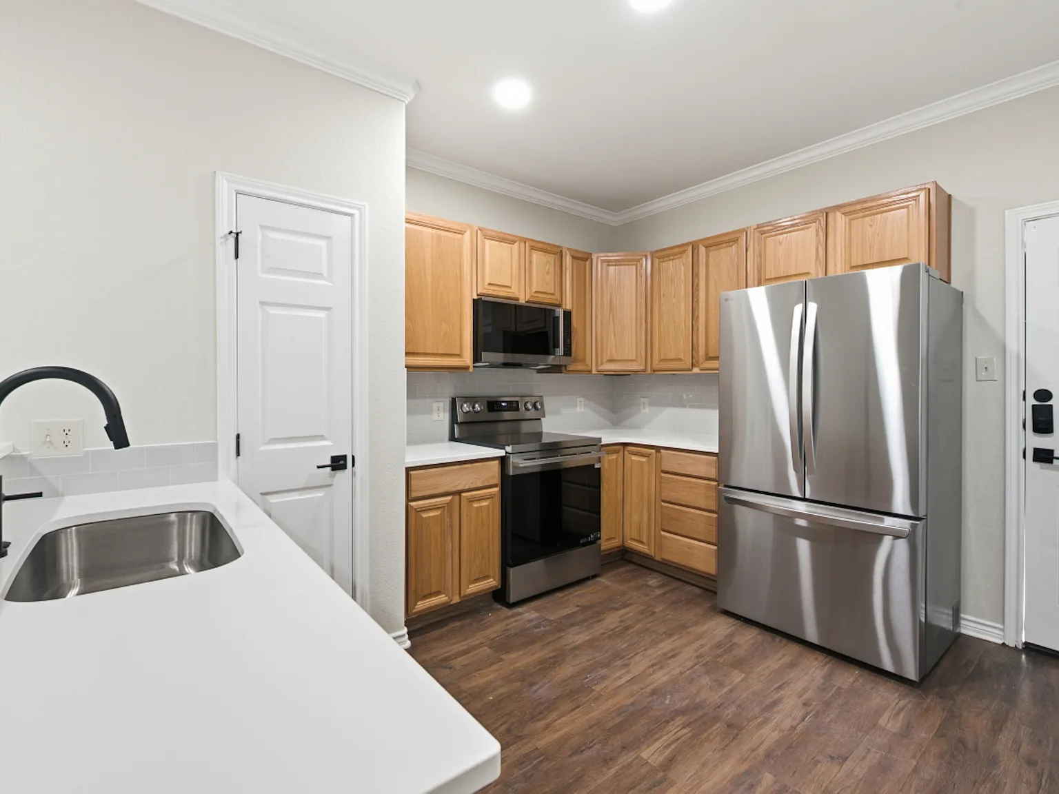 3840 Oldenburg Lane - 1 — Photo 4
