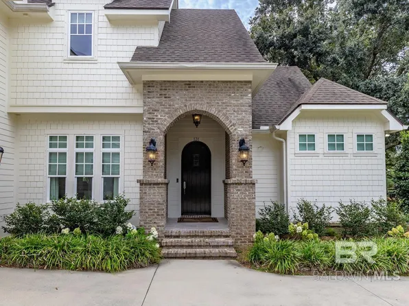 131 Mulberry Ln, Fairhope, AL 36532
