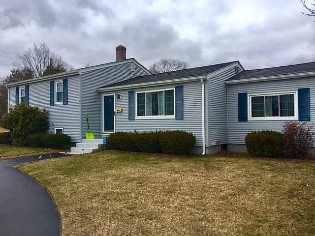 1st image of 275 Easton Ave
