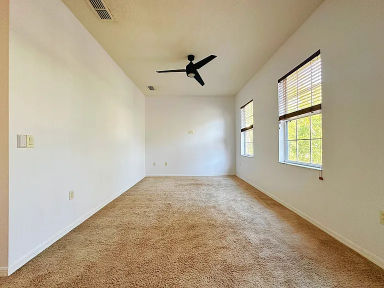 13809 Amelia Pond Dr — Photo 15