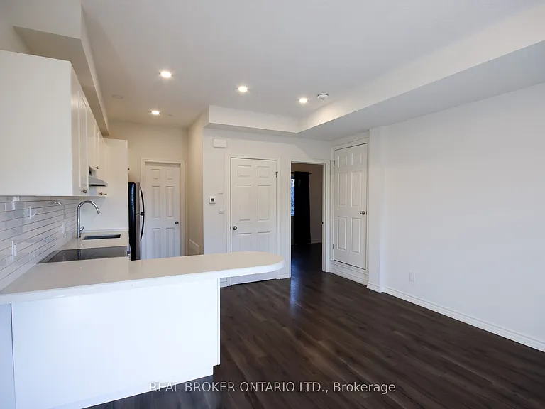 164 Heiman St #1B — Photo 6