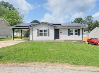 505 Roosevelt Ave, Warrenton, MO 63383