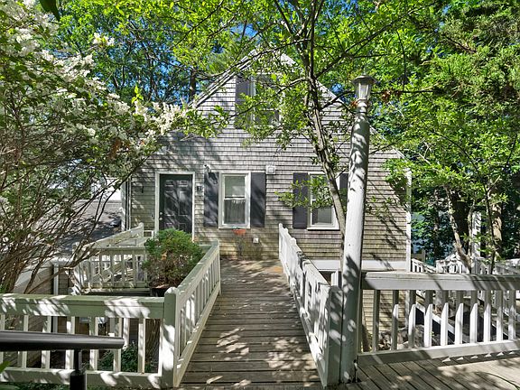 2nd image of 2 Bridgeview Terrace
