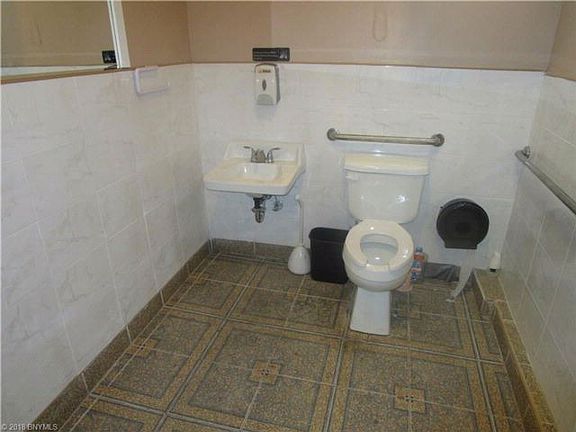 3rd image of 1151 E 92nd St #1