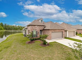 10428 Belle Isle Dr, Denham Springs, LA 70726