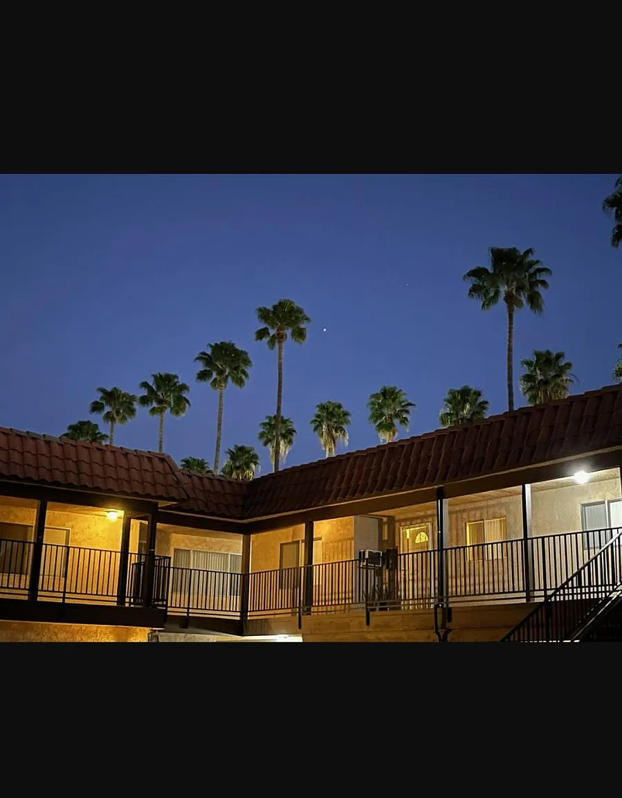 25616 Andalucia Dr — Photo 1