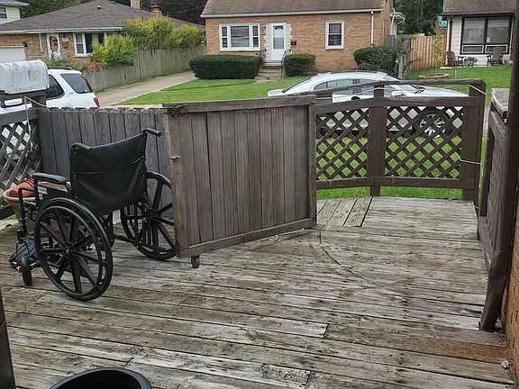 3rd image of 21 Whidden Ave