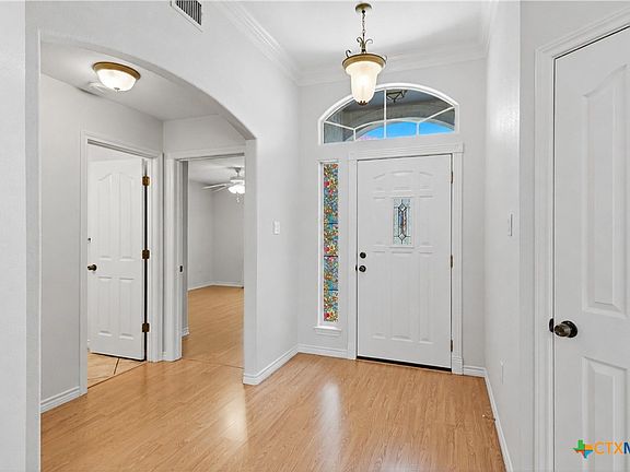 4th image of 1559 Goldensage Dr