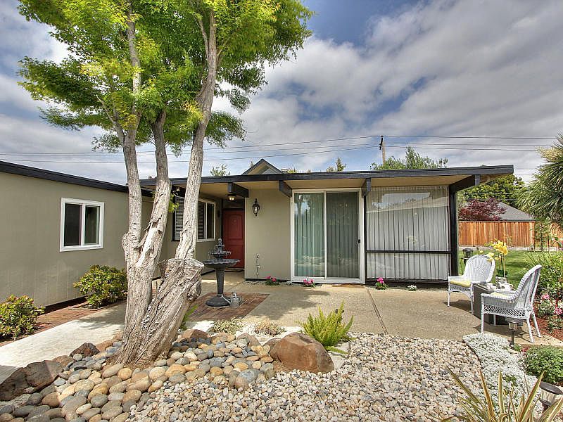 2nd image of 1478 Chickadee Ct