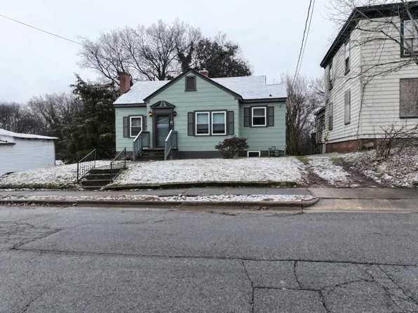 830 Wyllie Ave, Danville, VA 24540