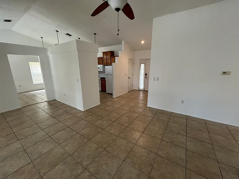 1432 Lakehurst Way — Photo 19